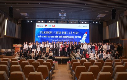 Talkshow “Chinh phục Cá mập” - Truyền lửa Khởi nghiệp & Ra mắt CLB Khởi nghiệp Sinh viên Đại học Duy Tân