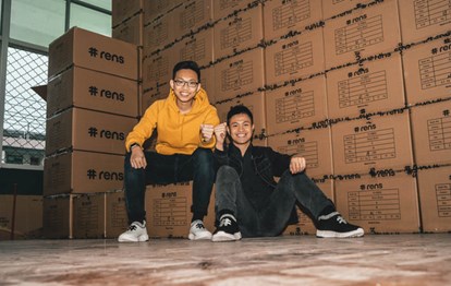 Đôi bạn 9X Việt startup tại Phần Lan - Forbes 30 under 30 châu Âu: May mắn vì gọi vốn thành công ngay trước "thiên nga đen" Covid-19, tự tin cả đội sẽ vượt qua cơn bão lớn!